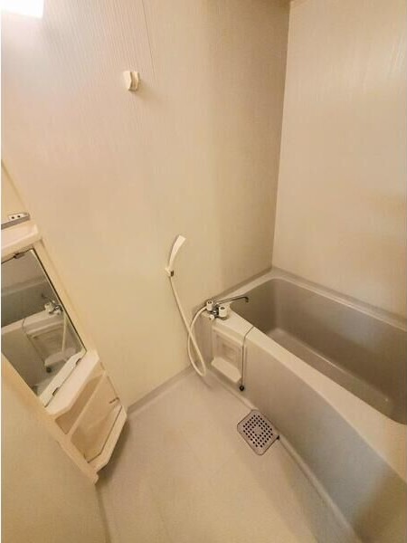 バス